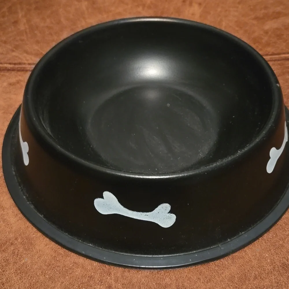 Black Dog Food/Water Bowl NWOT